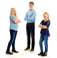 Ugolini-Family-Portraits-by-Jay-Weise-3.29.19-0081_LOWPROOF
