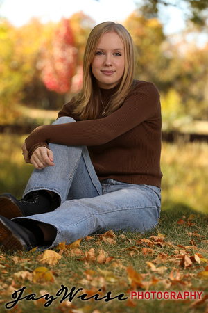 435-Emme Breed Senior Portrait-Oct 2021-by-Jay-Weise-PROOF