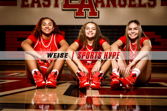 502-East-Girls-Basketball-VARSITY-TEAM-SMALL-GOUPS-by-Jay-Weise-12.5.23-LoSM