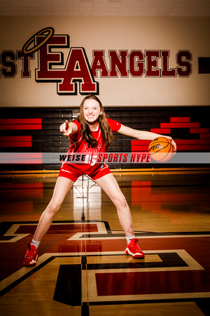 702-East-Girls-Basketball-Mairead-Hearty-Varsity-Soph-by-Jay-Weise-12.5.23-ccHires